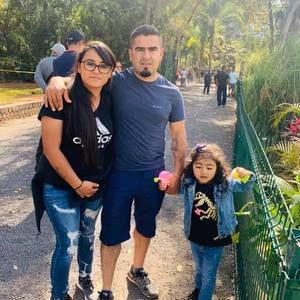 Meet your Posher, Joaquinyliliana